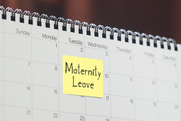 urlaub-elternzeit Kalender mit einen "Maternity Leave", also Elternzeit, Post-It